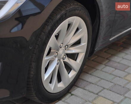 Черный Тесла Модель С, объемом двигателя 0 л и пробегом 98 тыс. км за 27000 $, фото 9 на Automoto.ua