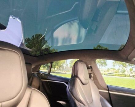 Черный Тесла Модель С, объемом двигателя 0 л и пробегом 35 тыс. км за 10000 $, фото 12 на Automoto.ua