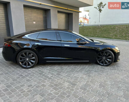 Черный Тесла Модель С, объемом двигателя 0 л и пробегом 128 тыс. км за 24000 $, фото 4 на Automoto.ua