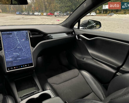 Черный Тесла Модель С, объемом двигателя 0 л и пробегом 100 тыс. км за 23000 $, фото 28 на Automoto.ua