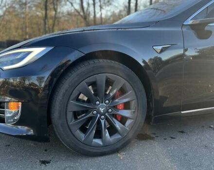 Черный Тесла Модель С, объемом двигателя 0 л и пробегом 83 тыс. км за 26400 $, фото 8 на Automoto.ua