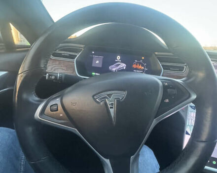 Черный Тесла Модель С, объемом двигателя 0 л и пробегом 136 тыс. км за 18650 $, фото 50 на Automoto.ua