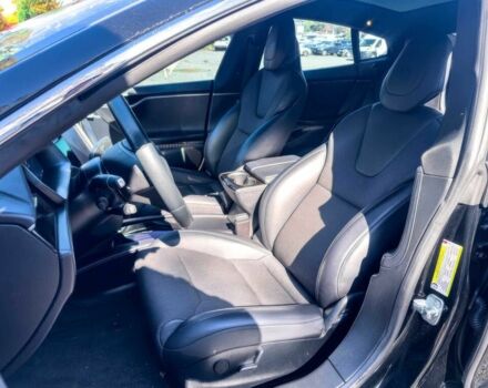 Черный Тесла Модель С, объемом двигателя 0 л и пробегом 41 тыс. км за 16700 $, фото 11 на Automoto.ua