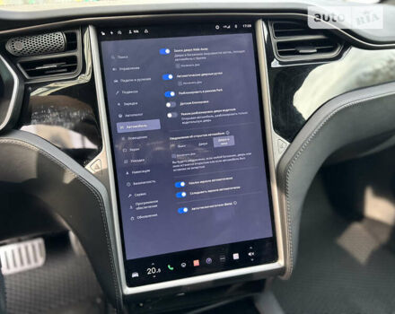 Черный Тесла Модель С, объемом двигателя 0 л и пробегом 73 тыс. км за 27490 $, фото 37 на Automoto.ua
