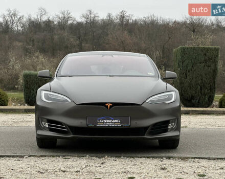 Черный Тесла Модель С, объемом двигателя 0 л и пробегом 112 тыс. км за 27500 $, фото 4 на Automoto.ua