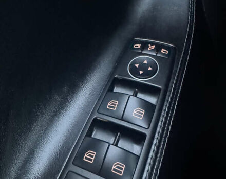 Черный Тесла Модель С, объемом двигателя 0 л и пробегом 136 тыс. км за 18650 $, фото 49 на Automoto.ua