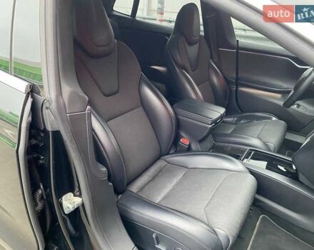 Чорний Тесла Модель С, об'ємом двигуна 0 л та пробігом 227 тис. км за 19999 $, фото 23 на Automoto.ua