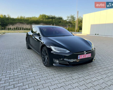 Черный Тесла Модель С, объемом двигателя 0 л и пробегом 155 тыс. км за 17999 $, фото 10 на Automoto.ua