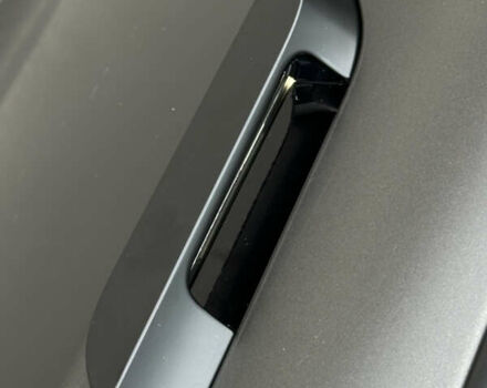 Черный Тесла Модель С, объемом двигателя 0 л и пробегом 112 тыс. км за 27500 $, фото 12 на Automoto.ua