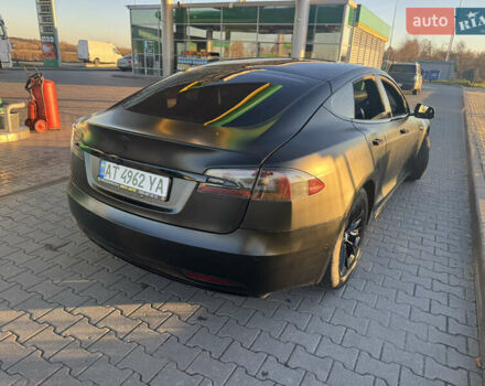 Черный Тесла Модель С, объемом двигателя 0 л и пробегом 136 тыс. км за 18650 $, фото 57 на Automoto.ua