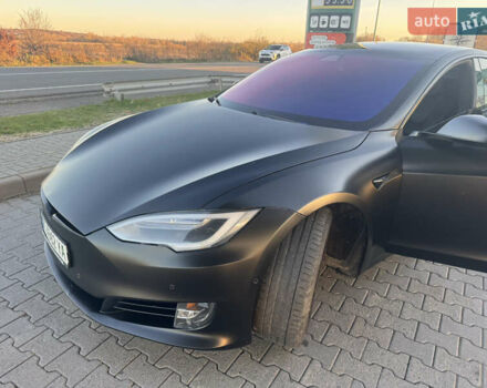 Черный Тесла Модель С, объемом двигателя 0 л и пробегом 136 тыс. км за 18650 $, фото 43 на Automoto.ua