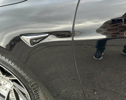 Чорний Тесла Модель С, об'ємом двигуна 0 л та пробігом 117 тис. км за 23000 $, фото 2 на Automoto.ua