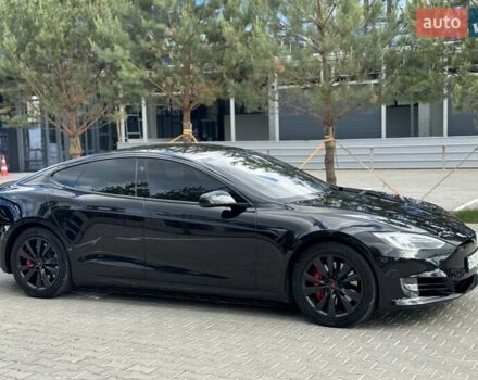 Черный Тесла Модель С, объемом двигателя 0 л и пробегом 52 тыс. км за 29999 $, фото 18 на Automoto.ua