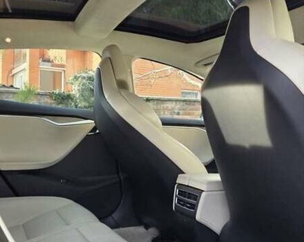 Черный Тесла Модель С, объемом двигателя 0 л и пробегом 217 тыс. км за 16300 $, фото 16 на Automoto.ua