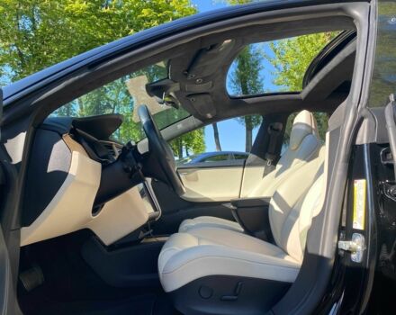 Чорний Тесла Модель С, об'ємом двигуна 0 л та пробігом 70 тис. км за 28900 $, фото 13 на Automoto.ua