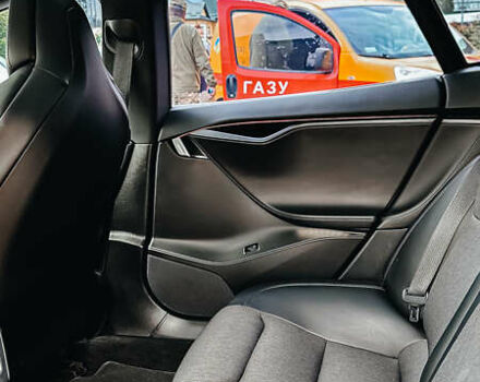 Черный Тесла Модель С, объемом двигателя 0 л и пробегом 170 тыс. км за 22700 $, фото 13 на Automoto.ua