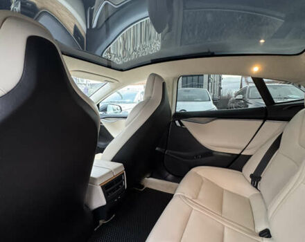 Чорний Тесла Модель С, об'ємом двигуна 0 л та пробігом 147 тис. км за 23999 $, фото 23 на Automoto.ua