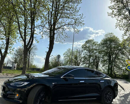 Чорний Тесла Модель С, об'ємом двигуна 0 л та пробігом 58 тис. км за 31200 $, фото 1 на Automoto.ua