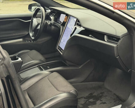 Черный Тесла Модель С, объемом двигателя 0 л и пробегом 100 тыс. км за 23000 $, фото 35 на Automoto.ua