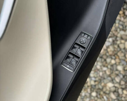 Чорний Тесла Модель С, об'ємом двигуна 0 л та пробігом 147 тис. км за 23999 $, фото 16 на Automoto.ua