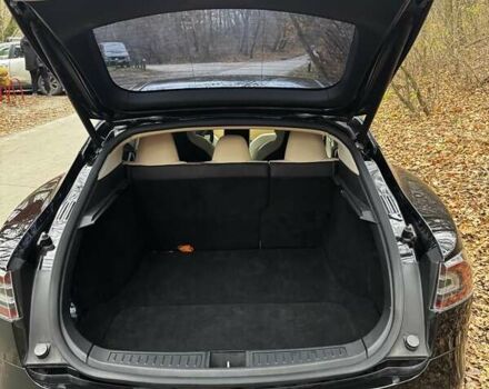 Чорний Тесла Модель С, об'ємом двигуна 0 л та пробігом 173 тис. км за 27000 $, фото 8 на Automoto.ua