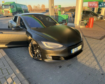 Черный Тесла Модель С, объемом двигателя 0 л и пробегом 136 тыс. км за 18650 $, фото 56 на Automoto.ua