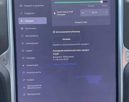 Черный Тесла Модель С, объемом двигателя 0 л и пробегом 111 тыс. км за 31900 $, фото 43 на Automoto.ua