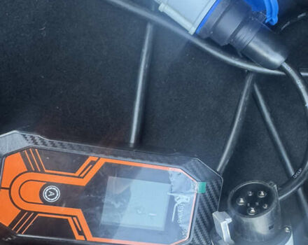 Черный Тесла Модель С, объемом двигателя 0 л и пробегом 136 тыс. км за 18650 $, фото 83 на Automoto.ua