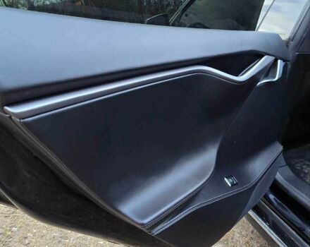 Черный Тесла Модель С, объемом двигателя 0 л и пробегом 126 тыс. км за 22900 $, фото 12 на Automoto.ua