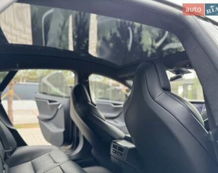 Черный Тесла Модель С, объемом двигателя 0 л и пробегом 52 тыс. км за 29999 $, фото 27 на Automoto.ua