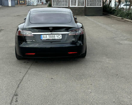 Чорний Тесла Модель С, об'ємом двигуна 0 л та пробігом 117 тис. км за 23000 $, фото 34 на Automoto.ua