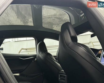 Черный Тесла Модель С, объемом двигателя 0 л и пробегом 100 тыс. км за 23000 $, фото 39 на Automoto.ua