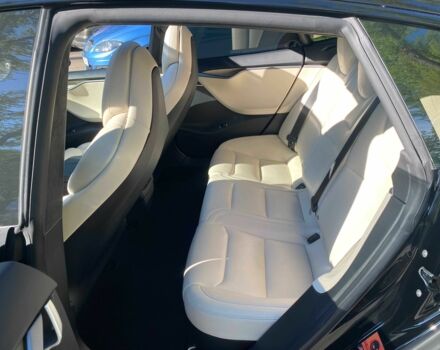 Чорний Тесла Модель С, об'ємом двигуна 0 л та пробігом 70 тис. км за 28900 $, фото 15 на Automoto.ua