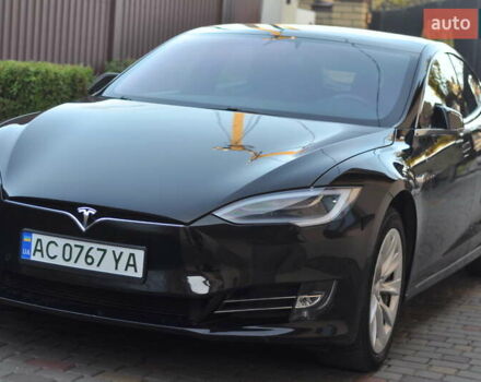 Черный Тесла Модель С, объемом двигателя 0 л и пробегом 98 тыс. км за 27000 $, фото 1 на Automoto.ua