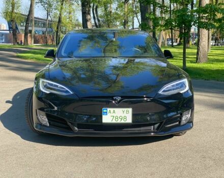 Чорний Тесла Модель С, об'ємом двигуна 0 л та пробігом 70 тис. км за 28900 $, фото 2 на Automoto.ua