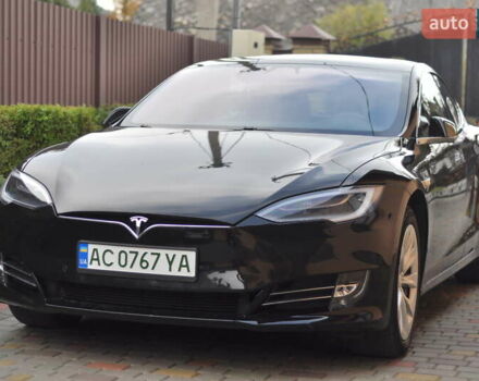 Черный Тесла Модель С, объемом двигателя 0 л и пробегом 98 тыс. км за 27000 $, фото 3 на Automoto.ua