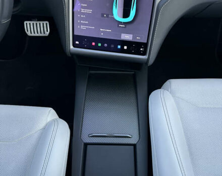 Черный Тесла Модель С, объемом двигателя 0 л и пробегом 45 тыс. км за 29999 $, фото 23 на Automoto.ua