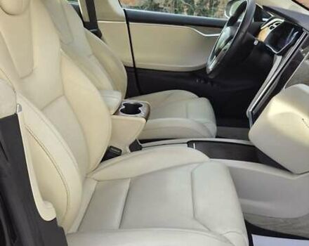 Черный Тесла Модель С, объемом двигателя 0 л и пробегом 217 тыс. км за 16300 $, фото 19 на Automoto.ua