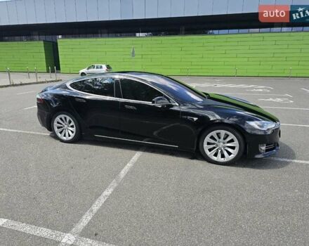 Черный Тесла Модель С, объемом двигателя 0 л и пробегом 72 тыс. км за 24900 $, фото 25 на Automoto.ua