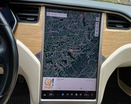 Чорний Тесла Модель С, об'ємом двигуна 0 л та пробігом 147 тис. км за 23500 $, фото 4 на Automoto.ua