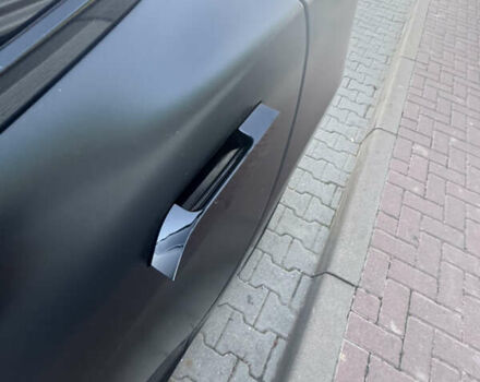 Черный Тесла Модель С, объемом двигателя 0 л и пробегом 136 тыс. км за 18650 $, фото 32 на Automoto.ua