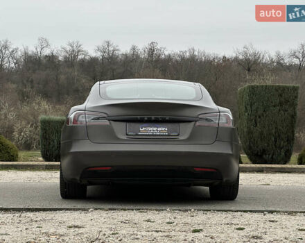 Черный Тесла Модель С, объемом двигателя 0 л и пробегом 112 тыс. км за 27500 $, фото 18 на Automoto.ua