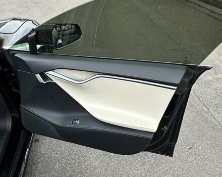 Чорний Тесла Модель С, об'ємом двигуна 0 л та пробігом 117 тис. км за 23000 $, фото 14 на Automoto.ua