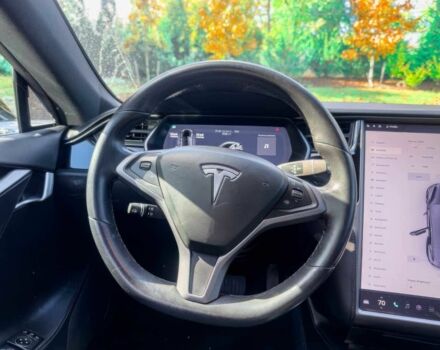 Черный Тесла Модель С, объемом двигателя 0 л и пробегом 41 тыс. км за 16700 $, фото 10 на Automoto.ua