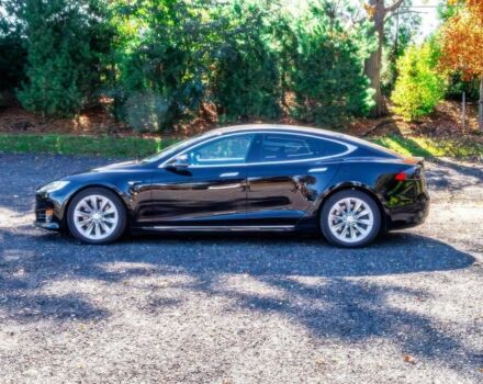 Черный Тесла Модель С, объемом двигателя 0 л и пробегом 41 тыс. км за 16700 $, фото 3 на Automoto.ua