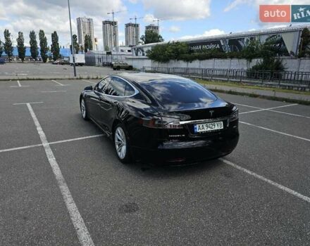 Черный Тесла Модель С, объемом двигателя 0 л и пробегом 72 тыс. км за 24900 $, фото 26 на Automoto.ua
