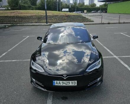 Черный Тесла Модель С, объемом двигателя 0 л и пробегом 72 тыс. км за 24900 $, фото 49 на Automoto.ua