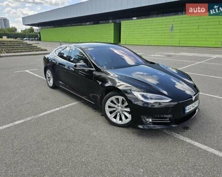 Черный Тесла Модель С, объемом двигателя 0 л и пробегом 72 тыс. км за 24900 $, фото 10 на Automoto.ua