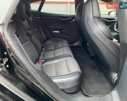 Чорний Тесла Модель С, об'ємом двигуна 0 л та пробігом 227 тис. км за 19999 $, фото 30 на Automoto.ua