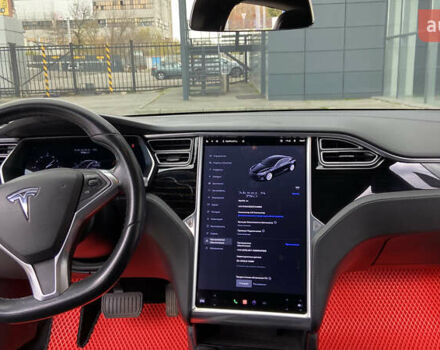 Чорний Тесла Модель С, об'ємом двигуна 0 л та пробігом 99 тис. км за 22500 $, фото 9 на Automoto.ua